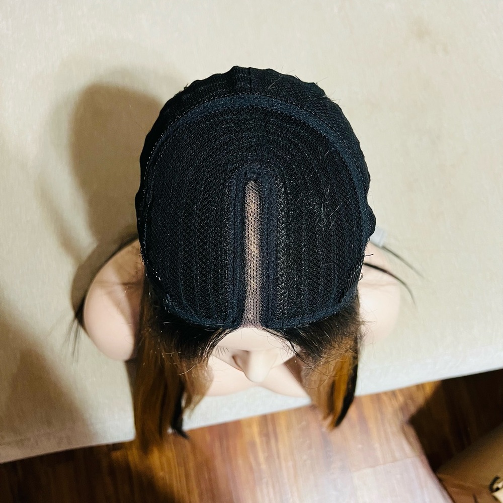 Wig - Picture 3 of 10